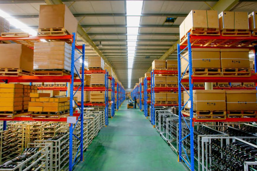 Cross Docking: o que é e quais as vantagens dessa estratégia para o seu armazém